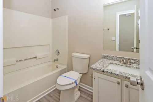 3492 Oak Leaf Ct, Rex GA  30273-2193 exterior