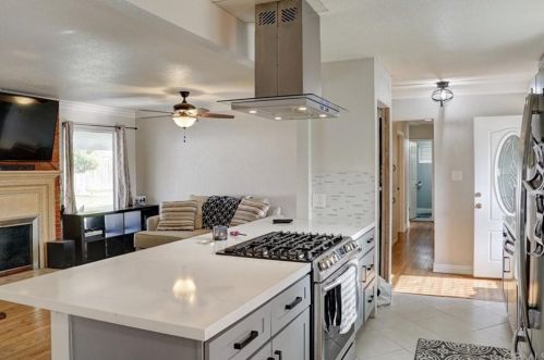 4310 Cecilia Ct, Riverside CA  92503-2711 exterior