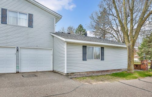 6000 Fernwood St, Saint Paul MN  55126-8464 exterior