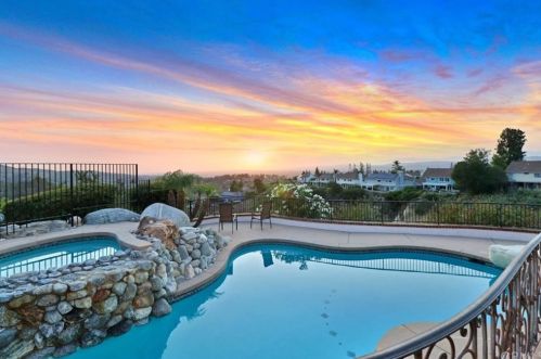 865 Swallow Way, Anaheim CA  92807-4430 exterior