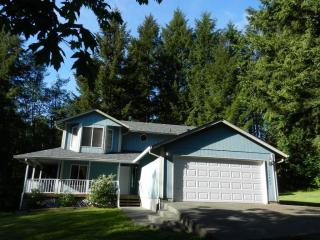 13825 Koala Ct, Gate, WA 98579-9700