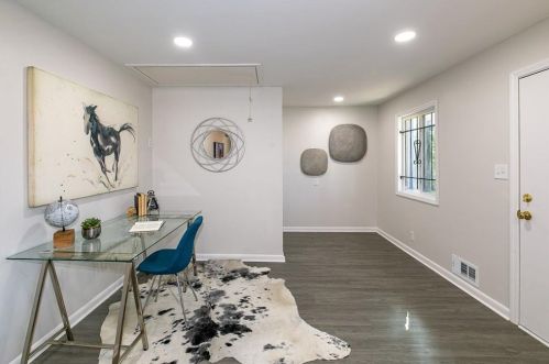 3007 Dogwood Dr, Atlanta GA  30344-3905 exterior