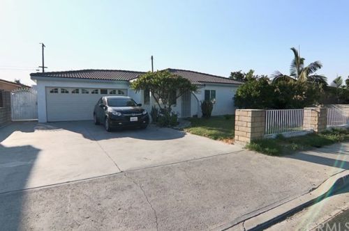 14671 Hunter Ln, Midway City, CA 92655-1120