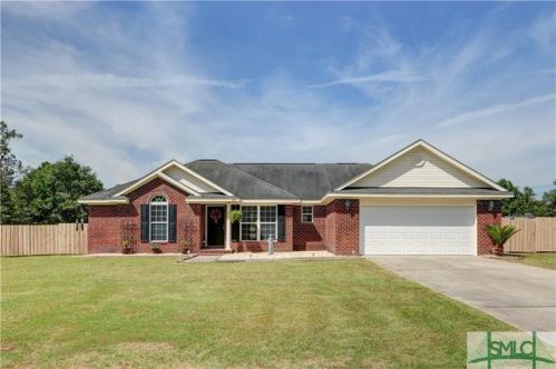 404 Charlotte Dr, Bloomingdale, GA 31302-4865