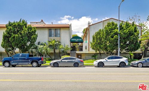 5115 Kester Ave, Van Nuys CA  91403-1308 exterior