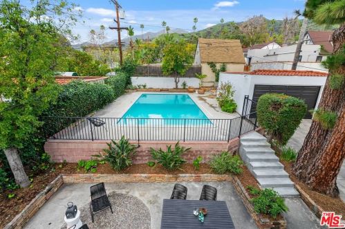 873 Cumberland Rd, Glendale CA  91202-1049 exterior