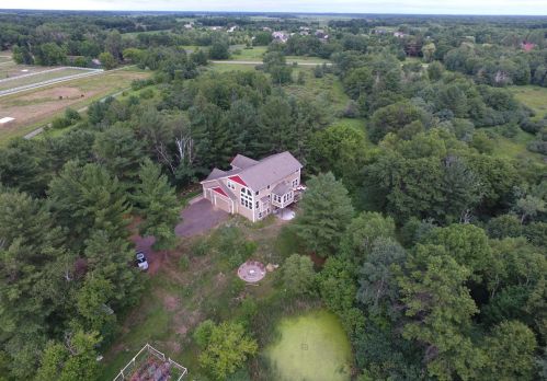 18724 Lexington Ave, Columbus, MN 55092