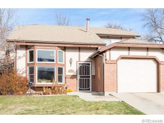 9035 63rd Ave, Arvada, CO 80004-3103