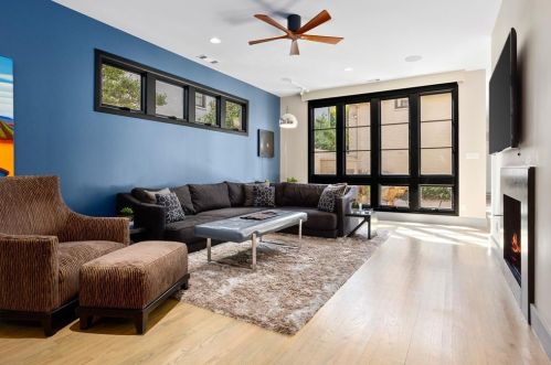 3303 6th St, Fort Worth TX  76107-2707 exterior