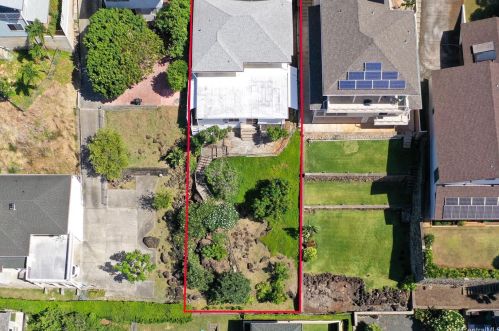 3805 Anuhea St, Honolulu HI  96816-3803 exterior
