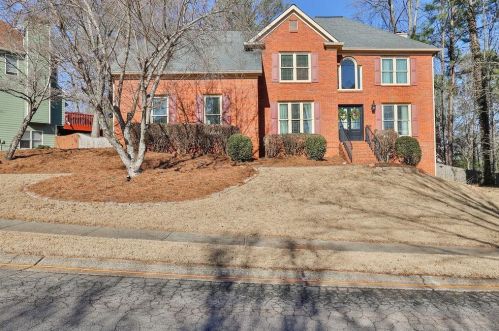 3002 Summer Point Dr, Holly Springs, GA 30189-8138