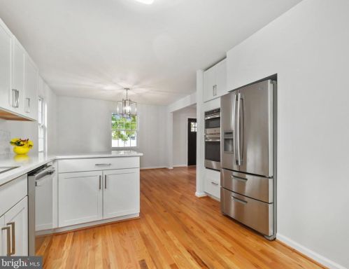 1306 Rowe St, Fredericksburg, VA 22401-4623