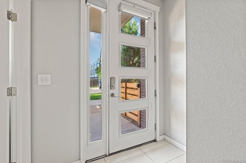 3335 18th Ave, Denver, CO 80204-1612
