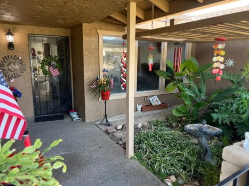 1551 Hawthorne Dr, Los Banos, CA 93635-4527