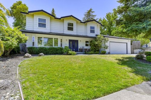 7912 Wildridge Dr, Fair Oaks, CA 95628-3640
