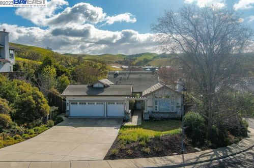 4903 Middleton Pl, Pleasanton, CA 94566-7841