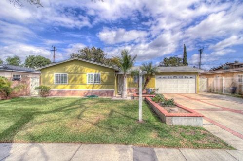 1315 Shelley St, Santa Ana, CA 92704-3617