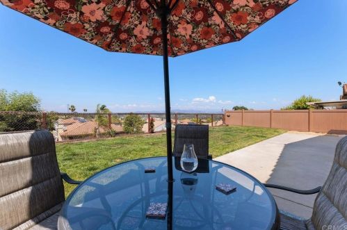 1950 Cherrywood St, Vista CA exterior