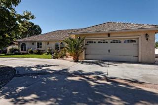 17758 Hinton St, Hesperia, CA 92345-6907