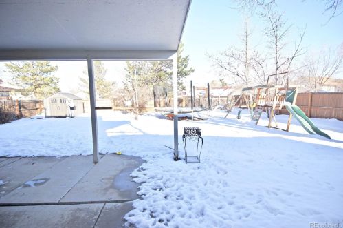 848 Naples Way, Aurora CO 80017-3170 exterior