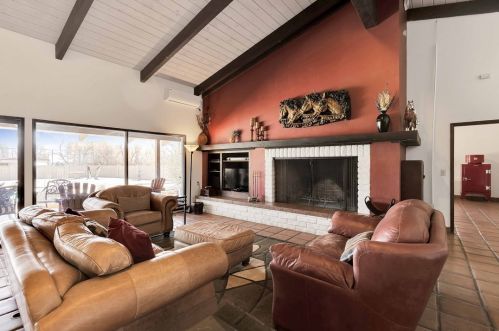 2021 Borrego Springs Rd, Borrego Springs, CA 92004-4273