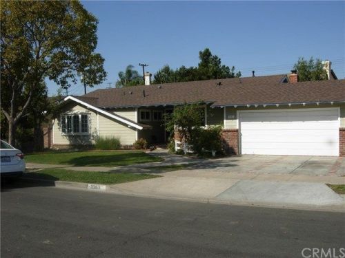 3263 Ravenswood Dr, Anaheim, CA 92804-4753
