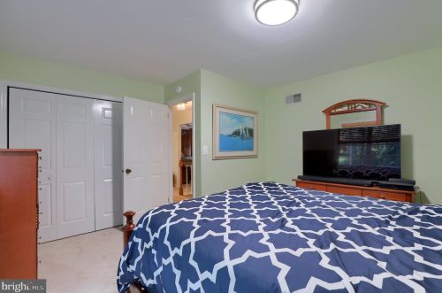 131 Bentley Ln, Lancaster PA  17603-6203 exterior