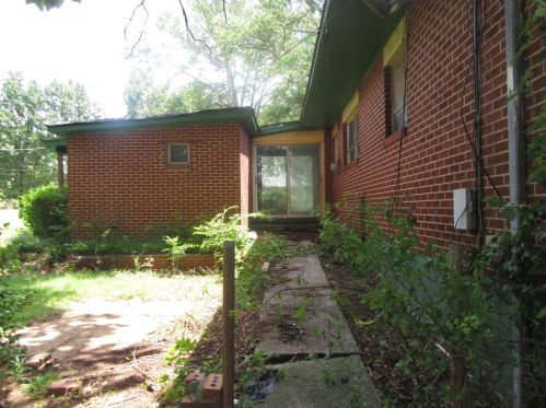 1589 Flintwood Dr, Atlanta GA  30316-4127 exterior
