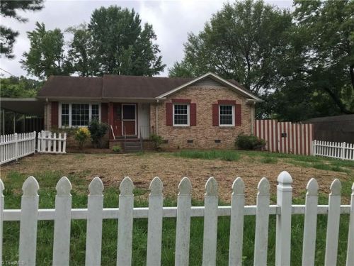4123 Beckford Dr, Greensboro, NC 27407-3112