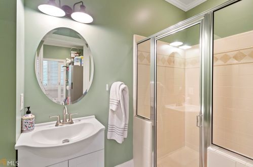 1500 Brookhaven Trce, Atlanta GA  30319-2557 exterior