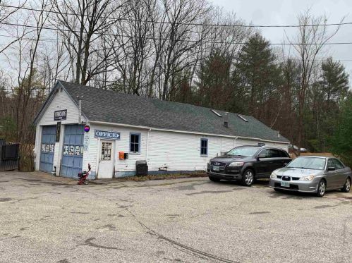 977 Laconia Rd, Belmont, NH 03220-4238