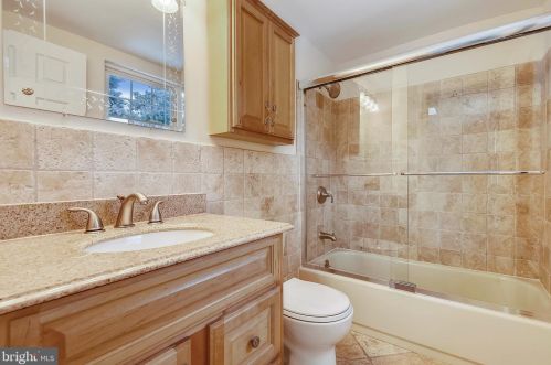 810 Burnt Mills Ave, Silver Spring MD 20901-4506 exterior