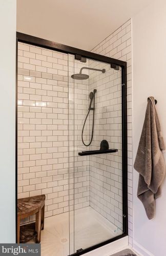 554 Spruce St, Lancaster PA  17603-3353 exterior