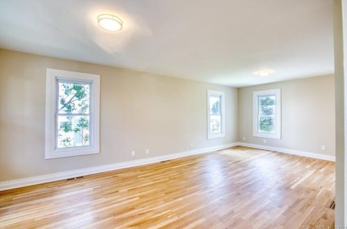 53 Mead Ave, Greenwich CT  06830-6812 exterior
