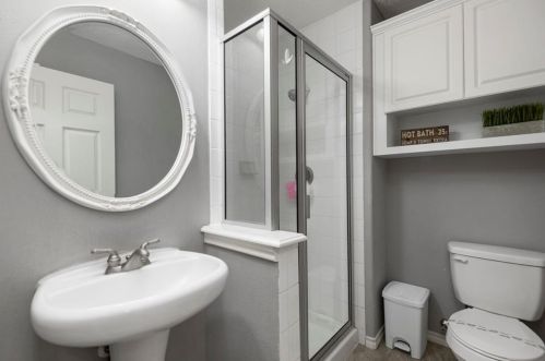 6418 Cyn Pointe Ln, Richmond TX 77469-6106 exterior