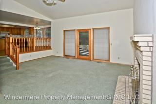 3177 Stone Point Dr, Boise ID  83712-8546 exterior
