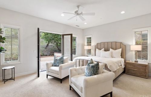 30 Blue Smt, Irvine CA  92603-0168 exterior