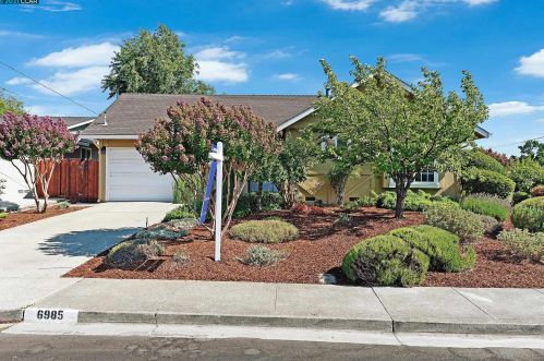 6985 Wisteria St, San Ramon, CA 94583-3945