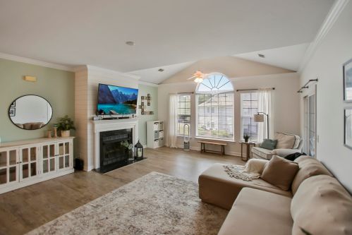 1528 Oxborough Cir, Mount Pleasant, SC 29466-8123