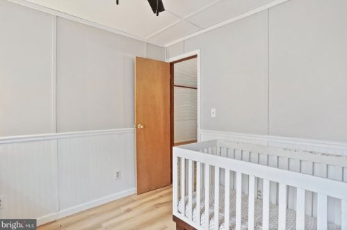 1195 Warden Lake A B Dr, Wardensville WV  26851-8192 exterior