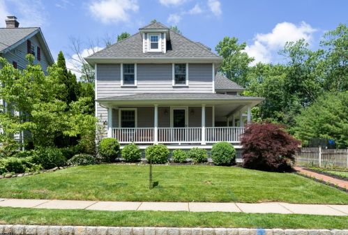 35 Hillside Ave, Chatham Township, NJ 07928-2318