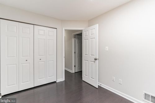 7425 Hastings St, Springfield VA  22150-4109 exterior