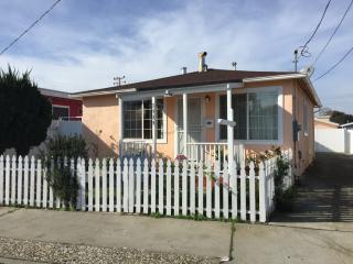 1509 Hayes St, Richmond, CA 94806-4865