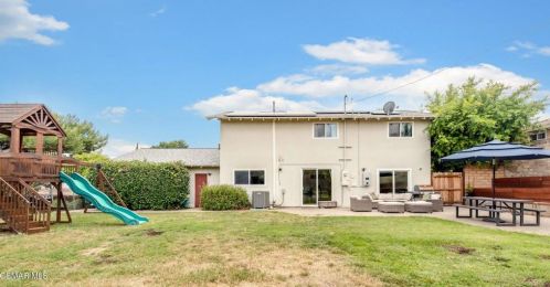 2839 Elizondo Ave, Simi Valley CA 93065-4615 exterior