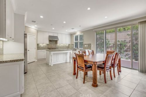 81 Kimbal, Irvine CA  92620 exterior