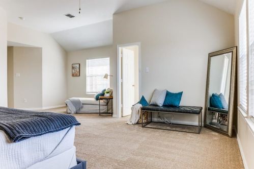 4406 Carlton Dr, Garland TX 75043-7299 exterior