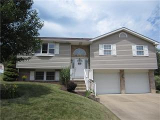 2292 The Cir, Washington, PA 15301-2666