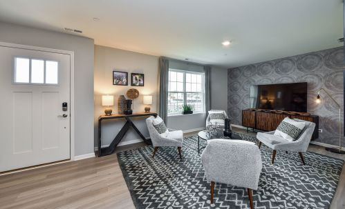 2935 Showplace Dr, Naperville IL  60564-5055 exterior