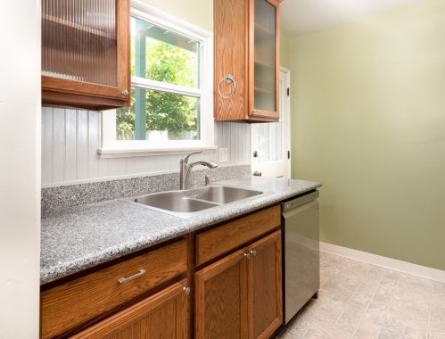 1545 Riverside Dr, Glendale CA 91201-3824 exterior