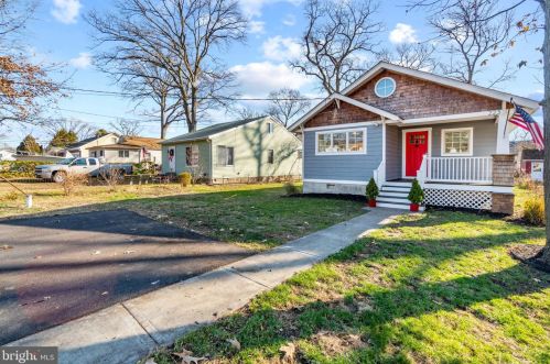 223 Magothy Rd, Riviera Beach, MD 21122-6121